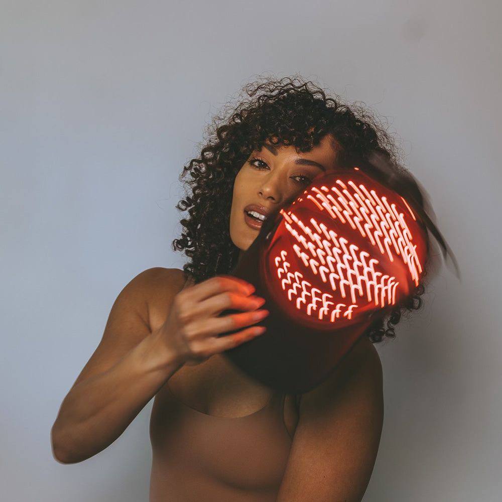 How Red Light Therapy Helps Reverse Hair Loss